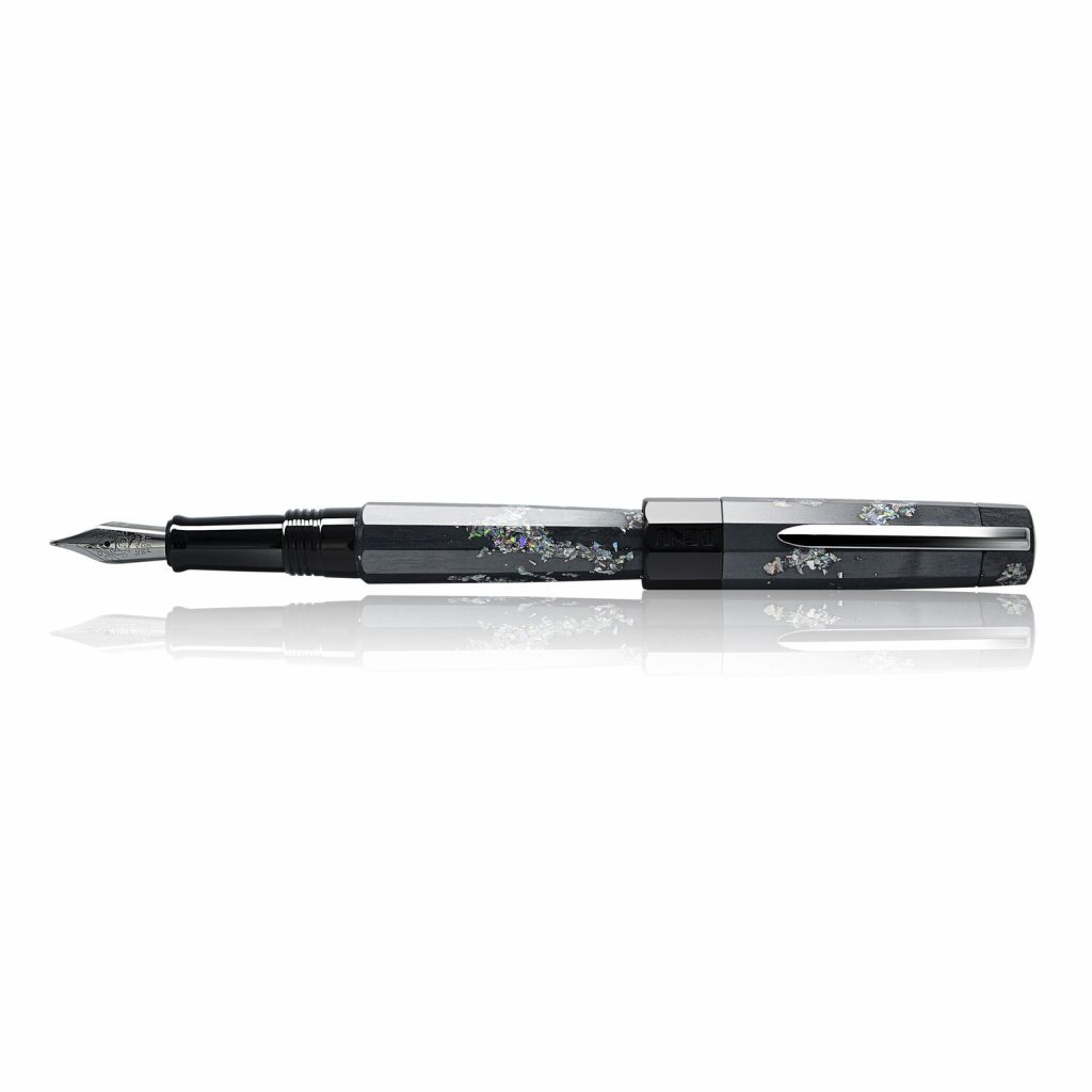 BENU FOUNTAIN PEN EUPHORIA CAVIAR